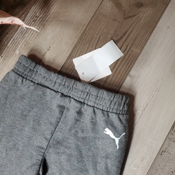 NWT Puma Boys SIze 4 Gray and White Logo Jogger Sweatpants - Picture 9 of 15